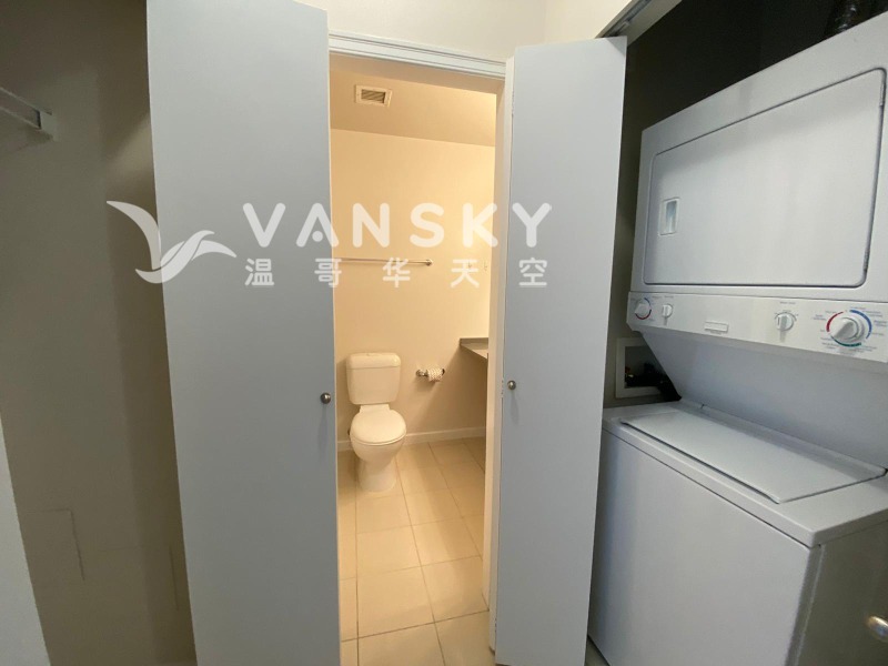 250328143051_423 washer and dryer.jpg